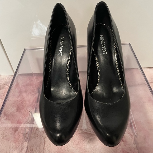 Nine West wedge - Picture 2 of 3